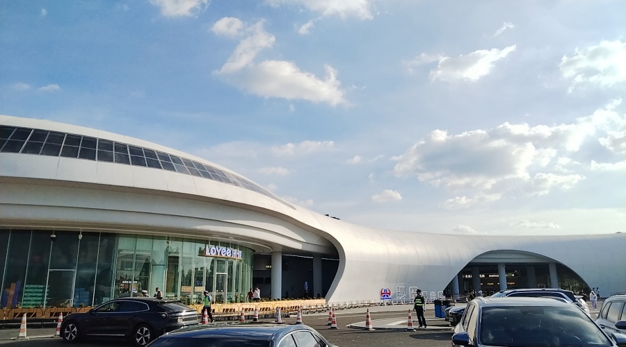 GRG幕墻板裝飾效果