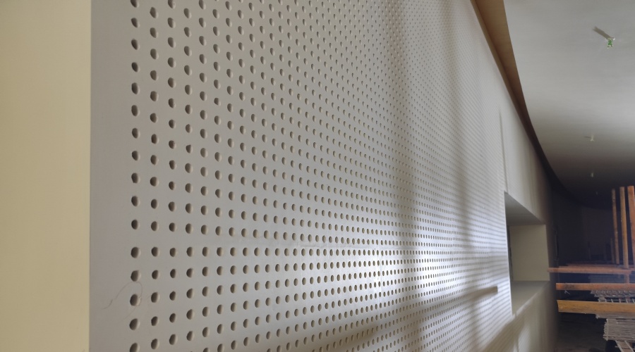 深圳龍華藝術中心劇院GRG穿孔板項目