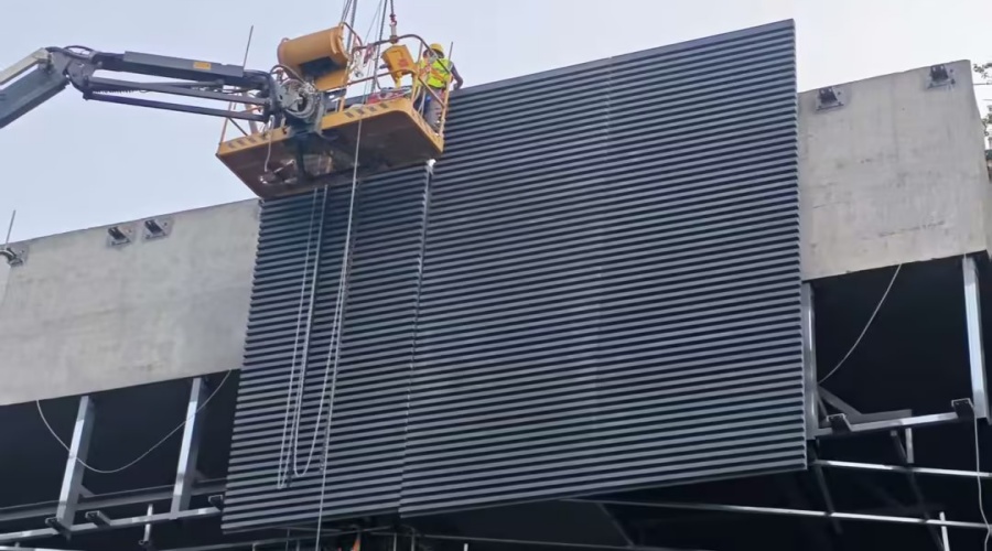 深圳龍華醫院隧道UHPC掛板工程